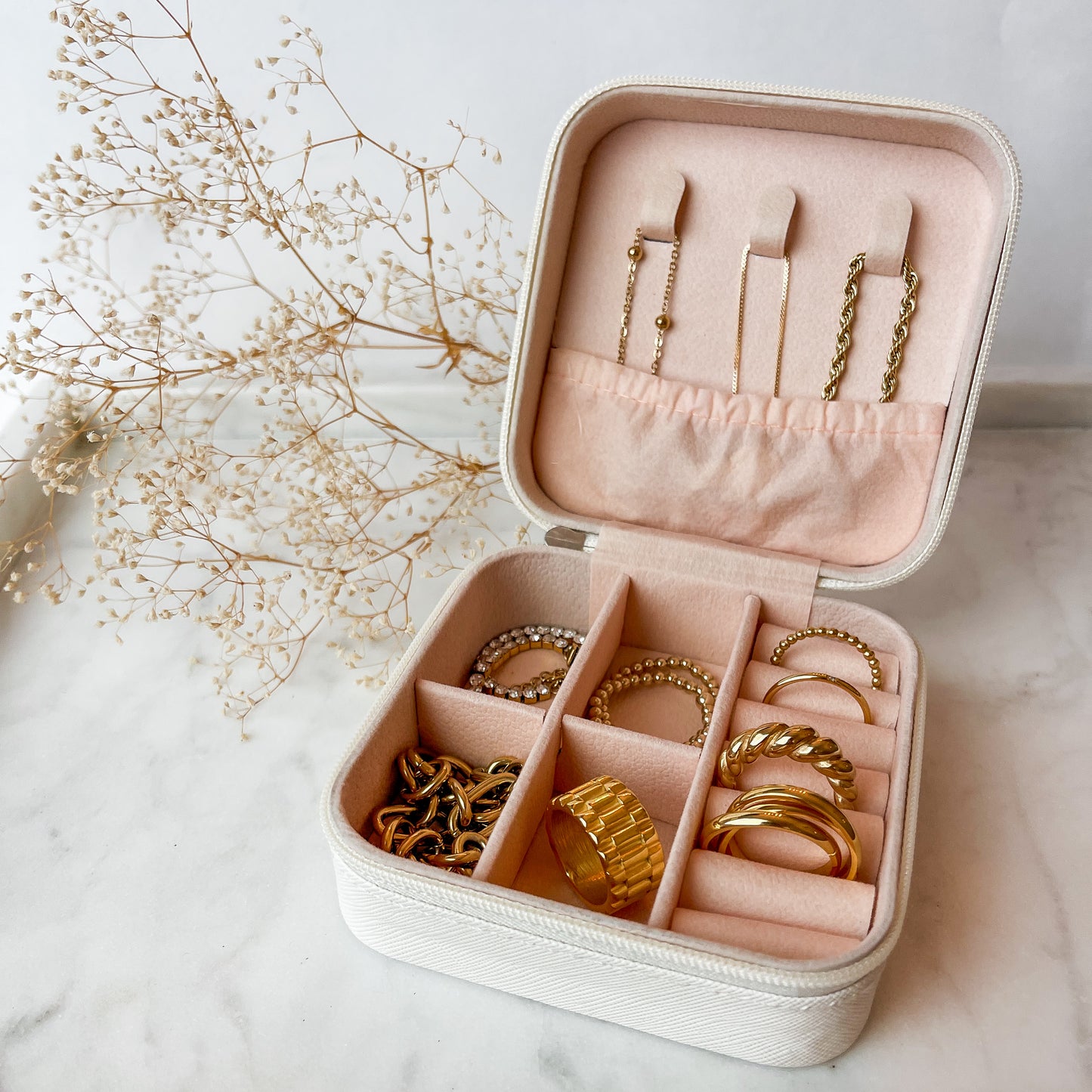 Mini jewelry box