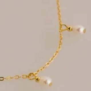 Pearl Drop Necklace