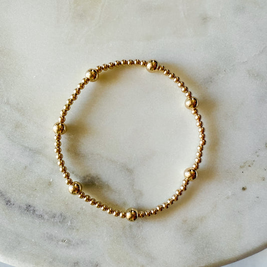 Alternating Gold Beaded Bracelet